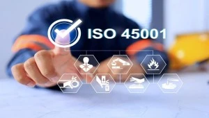 ISO 45001 standard for workplace safety and risk control used by UAE industries to reduce accidents and improve safety. 